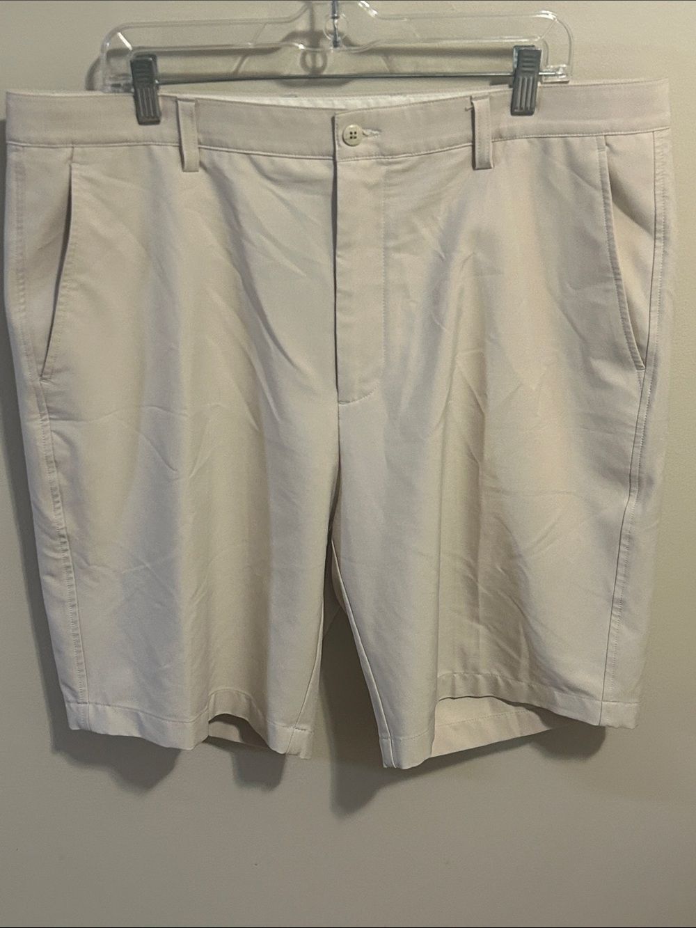 FootJoy Men's Performance Golf Shorts Tan Beige Size 38 Flat Front Stretch
